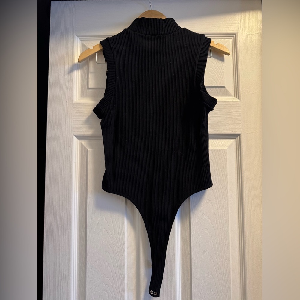 Black Ribbed One Piece - Picture 4 of 7